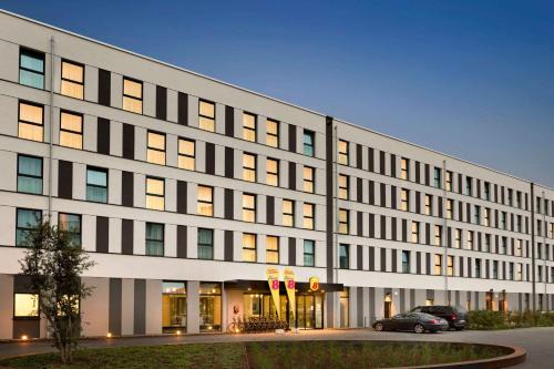 Bruhl-Guterbahnhof Hotel | Super 8 Freiburg