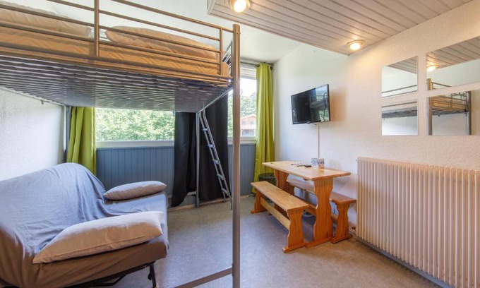Besse-et-Saint-Anastaise Apartment | Super Besse les grands horizons chez Lorenzo et Séverine