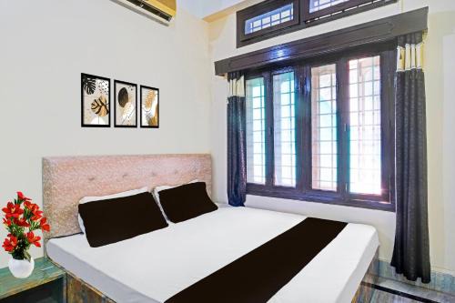 Sualkuchi Hotel | Super Collection O Dispur Guwahati Formerly Rhino Inn