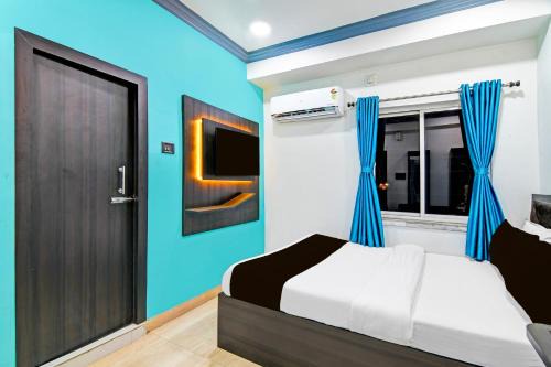 Kolkata Hotel | Super Collection O Kolkata Near Dumdum Airport