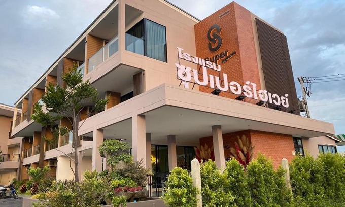 Phetchaburi Hotel | Super Highway Hotel