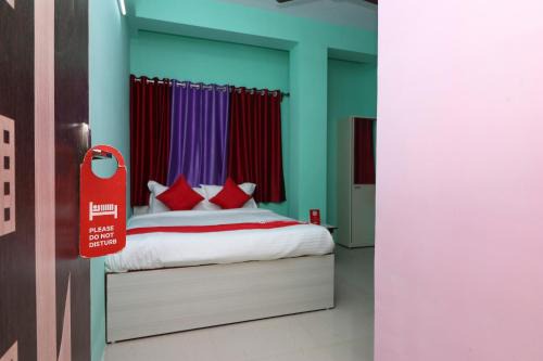 Mukundapur Hotel | Super Hotel O Apan Guest House Near Acropolis Mall