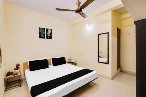 Vadanemelli Hotel | Super Hotel O ECR Chennai Kanathur