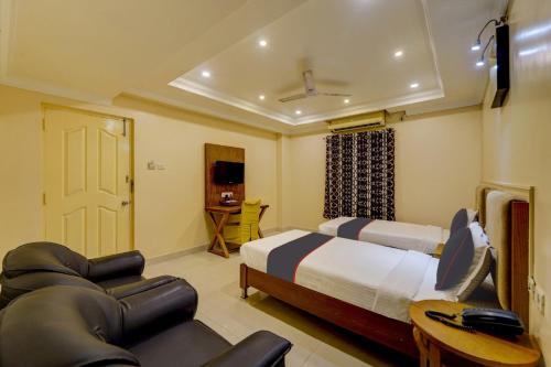 Kodambakkam Hotel | Super Hotel O G Silver Ashok Nagar