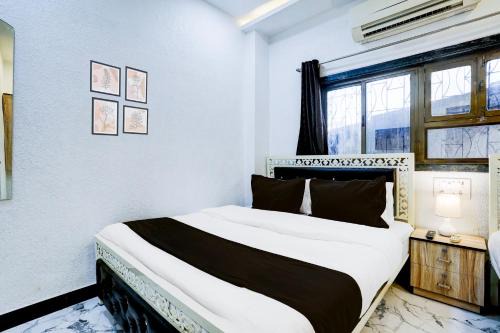 Prabhadevi Hotel | Super Hotel O Khar East Near Railway Station