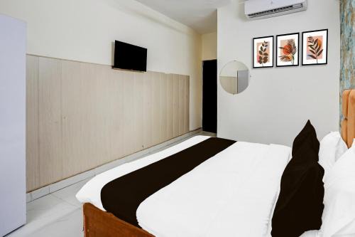 Sector 70 Hotel | Super Hotel O Sector 51 Metro Station Formerly Shubham Residency