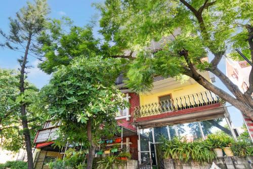 Sector II Hotel | Super Hotel O Three Sixty Five Inn Guest House