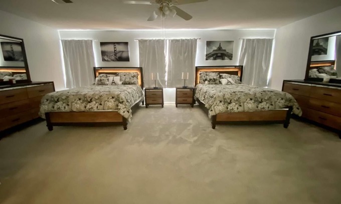Norfolk - Virginia Beach House | Super Nice townhouse in Virginia Beach