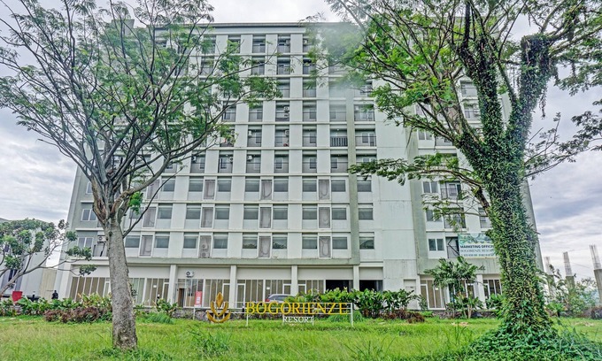 Bogor Hotel | Super OYO 91139 Skyland Bogorienze Apartment