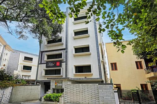 Malleshwaram West Hotel | Super OYO Collection O 73977 Malleswaram