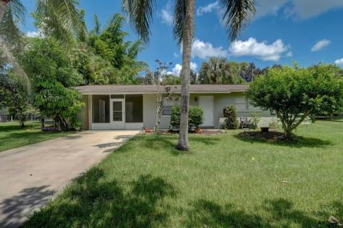 Bonita Springs House | Super Private Home With Great Outdoor Space