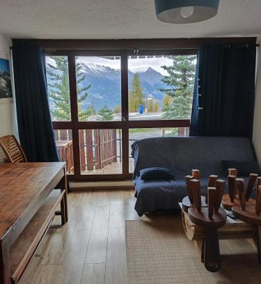 Enchastrayes Apartment | Super Sauze charmant studio en bas des pistes
