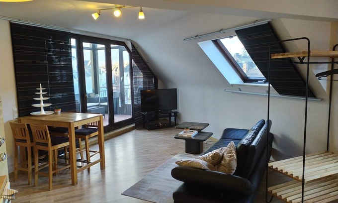 Eschweiler Apartment | Super studio #6 over the roofs of Eschweiler near Aachen +Conservatory + balcony