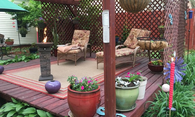 Des Moines Apartment | Super Sweet 1 Queen/private bath/laundry close to I-235 and all hospitals