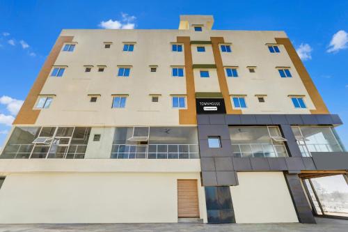 HBR Layout Hotel | Super Townhouse Hennur Prakruthi Layout Bangalore