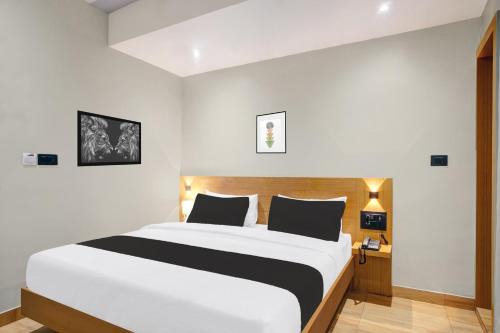 Sualkuchi Hotel | Super Townhouse Oak Sarusajai Stadium
