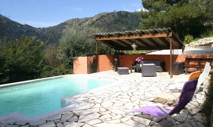 Drap Villa | Superb 180m2 villa 15min from the Promenade des Anglais on 1800m2 of garden