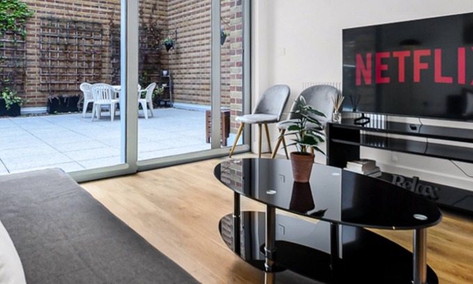 Bromley South Apartment | Superb 3bed 3bath Penthouse near Canary Wharf
