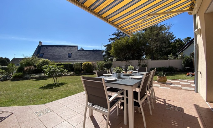 Saint-Germain-sur-Ay Villa | Superb and warm villa located 300 meters from the sea.