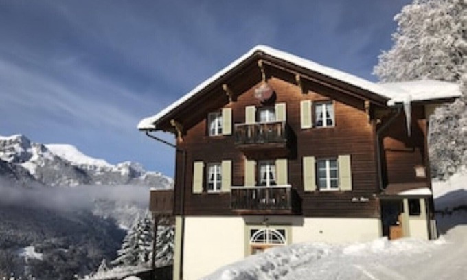 Wengen Ski Chalet | Superb Apartment, Stunning views, Wengen, , ski lift close by