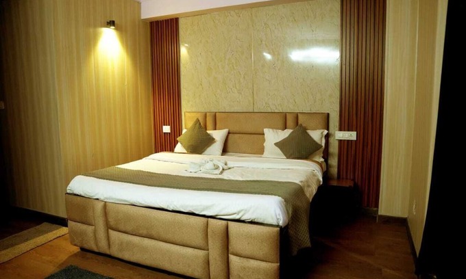 New Shimla Bed & Breakfast | Superb bed & breakfast with WiFi in Shimla