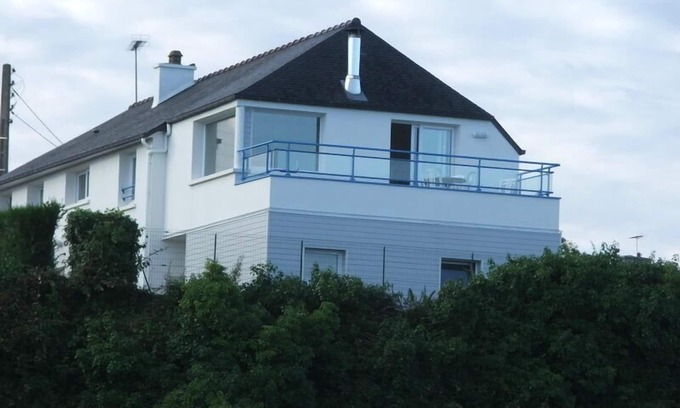 Saint-Cast-le-Guildo Apartment | Superb cottage, sea view, near beaches promo last min 10% from July 6 to 13