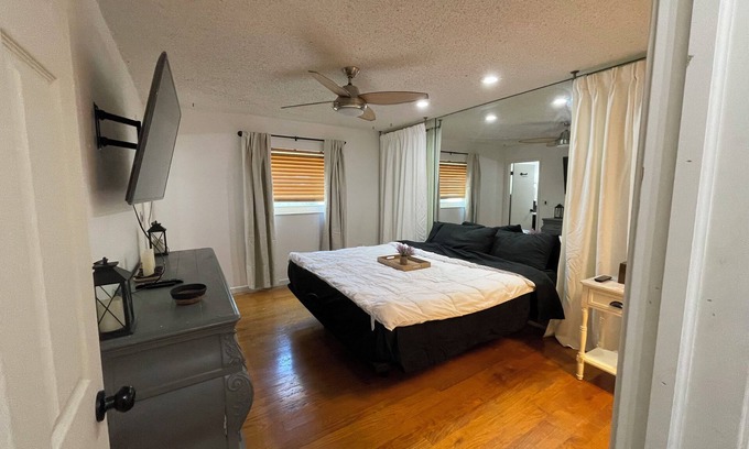 Palm Harbor Cottage | Superb cottage with AC and pool in Palm Harbor