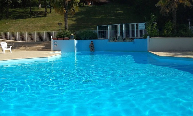 Mauroux Ski Chalet | Superb fully equipped chalet in holiday village πππΎπ βοΈ
