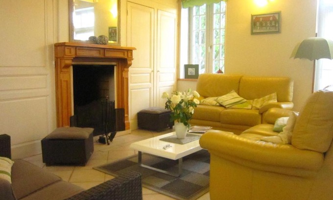 Escalles House | Superb holiday home in Escalles near the sea