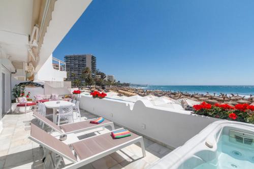Marbella City Centre Apartment | Superb Large Apartment on the Beach