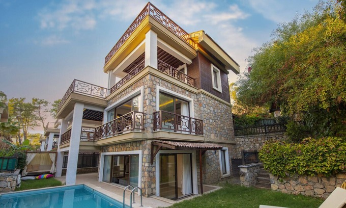 Gocek Villa | Superb Luxury Villa Near Coast in Gocek, Fethiye