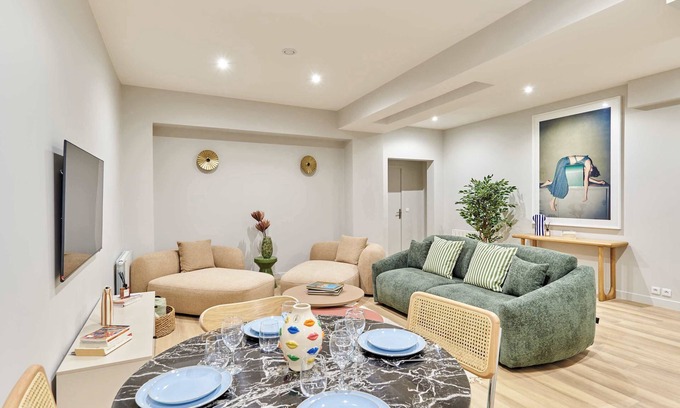 Strasbourg -Saint-Denis Apartment | Superb New Apartement Center of Paris