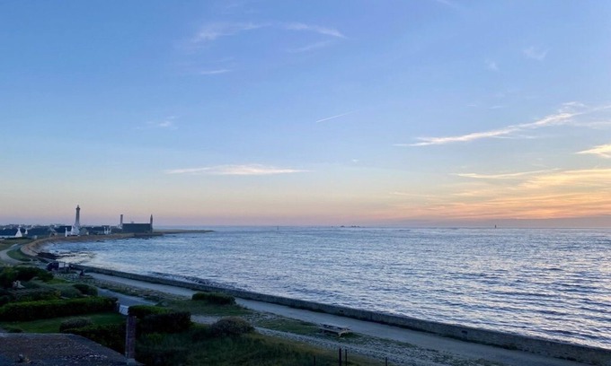 Penmarch Apartment | Superb penthouse with sea and lighthouse views