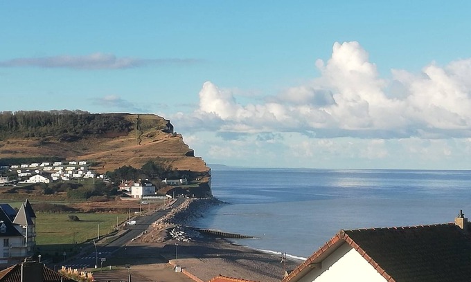 Criel-sur-Mer Apartment | Superb sea view, 5 minutes from the beach