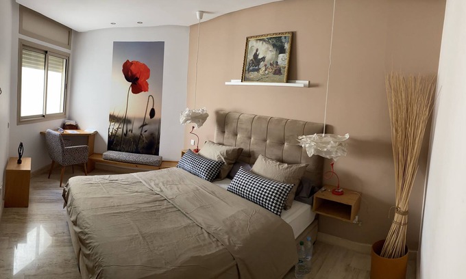 SOUR JDID House | Superb sea view apartment free parking on site