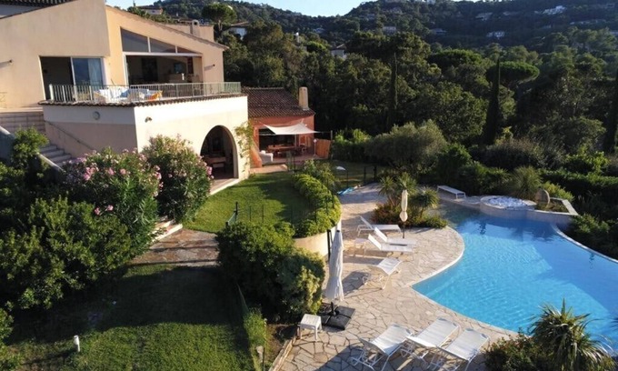 Cap Benat Villa | Superb villa in Cap Benat domain, sea view, pool and close to private beaches.