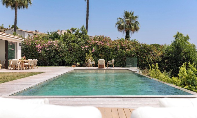 Villeneuve-Loubet Villa | Superb villa - pool - Hauts de Vaugrenier