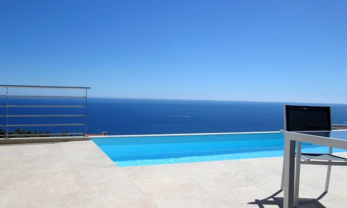 Cerbere Villa | SUPERB VILLA POOL SPA SEA VIEW