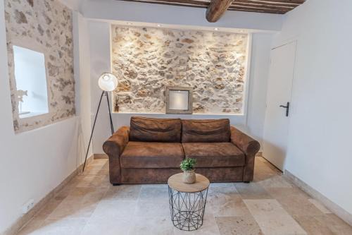 Antibes Old Town Apartment | Superbe 2 Pièces - Viel Antibes