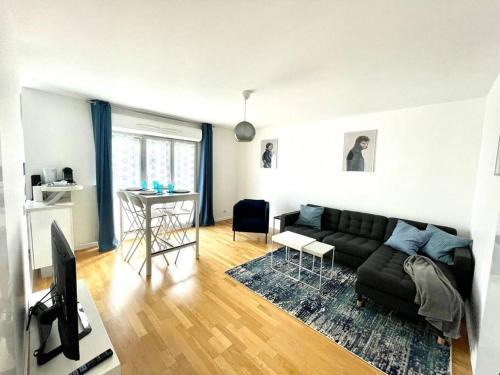 Quartier Vilmorin Apartment | Superbe 3 PIECES face gare TGV/RER de Massy