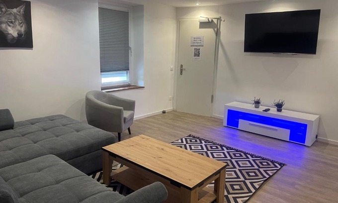 Villerupt Apartment | Superbe Appartement au RDC avec cheminée