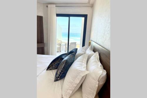 Mehdya Apartment | Superbe appartement en front de mer haut standing
