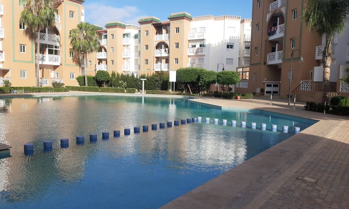 El Mansouria Apartment | Superbe Appartement en Bordure de mer Dans une Residence Balnéaire