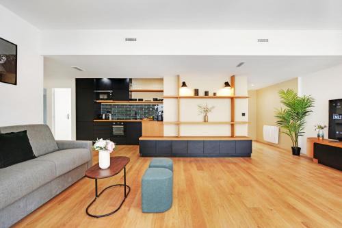 Pere Lachaise Apartment | Superbe Appartement - Père Lachaise