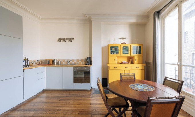 Saint-Fargeau Apartment | Superbe Appartement Parisien pour 3 - Belleville