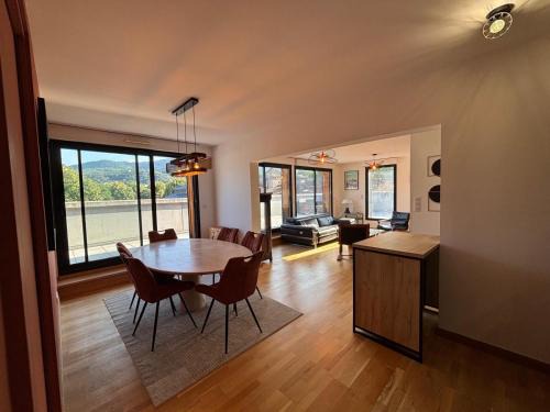 Foix Apartment | Superbe appartement terrasse 360