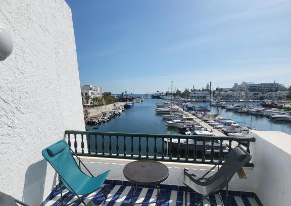 Hammam Sousse Apartment | SUPERBE APPARTEMENT S+4 VUE SUR LE PORT KANTAOUI