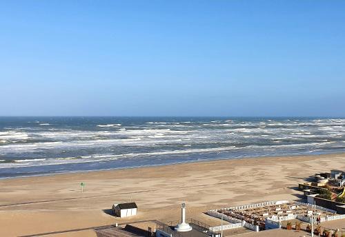Le Touquet-Paris-Plage Apartment | Superbe T2 avec vue mer à 2 min du centre ville (52m2)