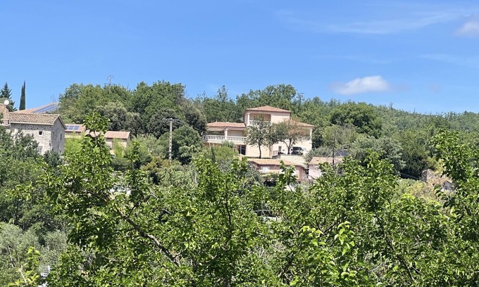 Molieres-sur-Ceze Villa | Superbe villa dominant la vallée de la Cèze, entre la Provence et l’ Ardèche