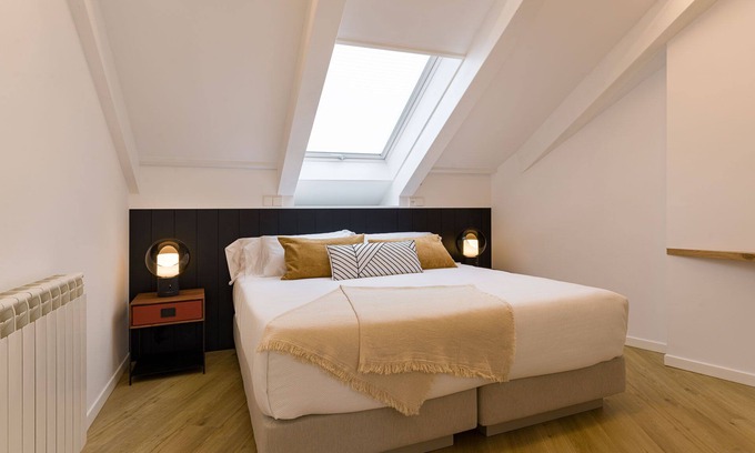 Santiago de Compostela Apartment | Superior Duplex Apartment